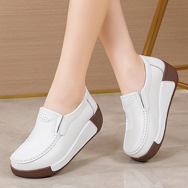 Autumn Women Flat Shoes Woman Platform Sneakers Moccasins Shoes Woman Genuine Leather Shoes Wedge Women Loafers
