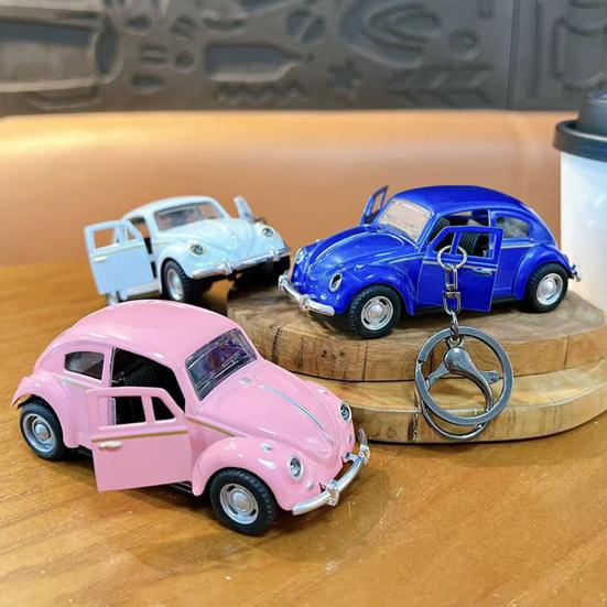 Přívěsek na klíče s otvírákem dveří auta na zpětný chod, kreslený design, dvojitý kroužek, přívěsek na školní tašku