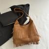 Bag Women's 2025 New Tassel Bag Shoulder Bag Large Capacity Underarm Tote Bag