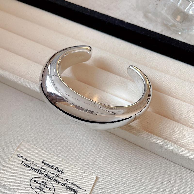 Fashion Big Cuff Bangles Bracelets Women Vintage Statement Plastic Geometric Open Bangle Hip Hop Punk Gold  Color Jewelry