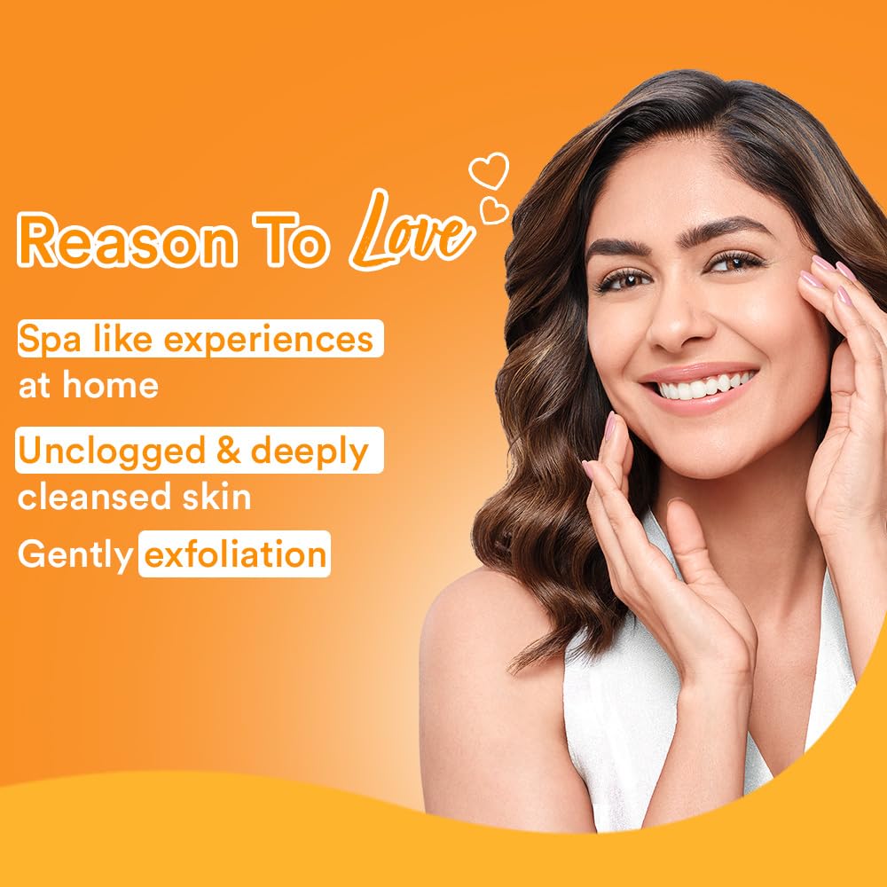 Lacto Calamine 3-in-1 Vitamin C Face Scrub Mask Wash 100ml Pack of 1 for Skin Brightening Glow