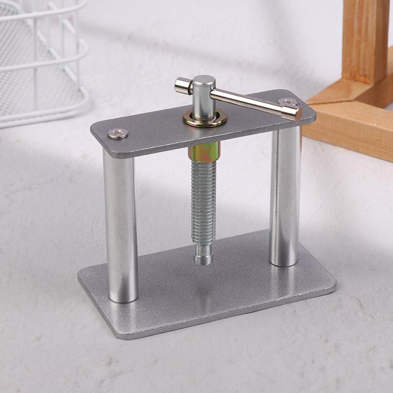 Professional Watch Press Set Watch Back For Case Closing Tool & Fitting Dies Watch Repairing Tool Die Kit For Watchmaker 12 Mold