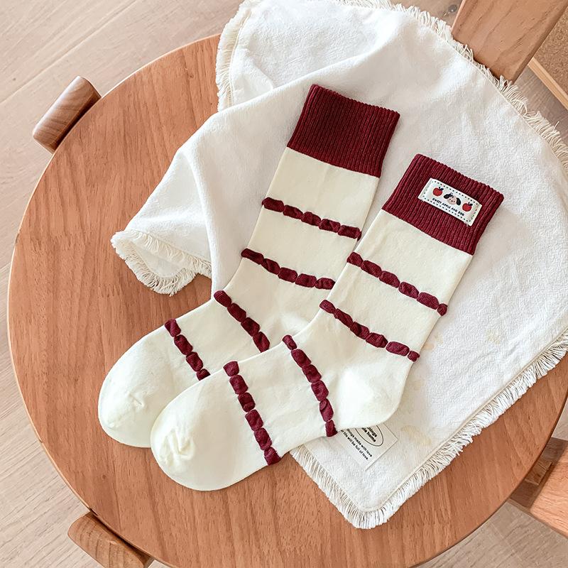 

Female Spring and Autumn Color Bubble Stripes Cute Cartoon Dog Cloth Logo Boneless Tube Pile Socks 1 pair молочный белый