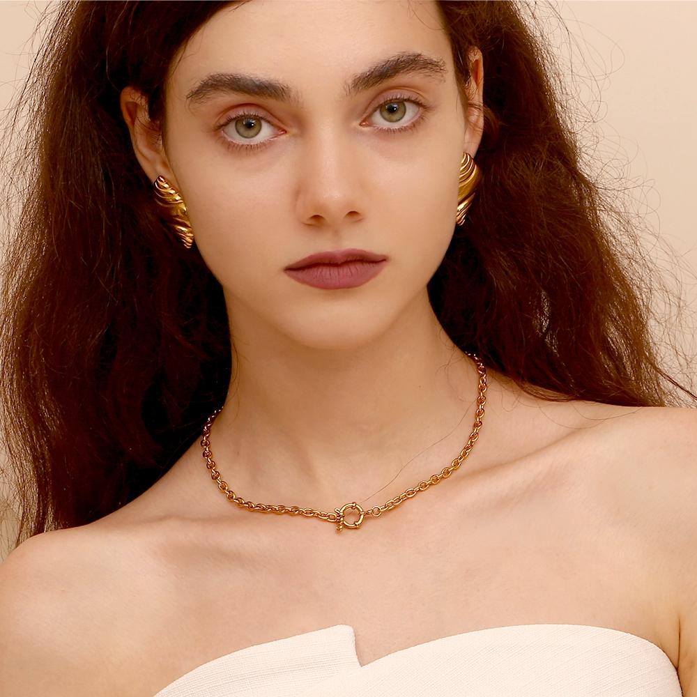 E.B.belle Blade Chain Paper Clip Chain O-shaped Chain Spring Buckle Pendant Necklace 18K Gold Plated 316L Stainless Steel