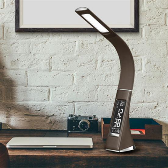 Lampă de masă LED Reglată luminozitate la atingere Controlul pâlpâirii Protecție gratuită a ochilor Design ecran digital Lumină albastră