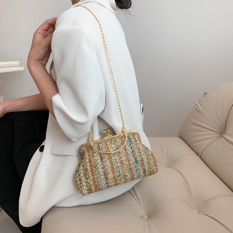 Straw Woven Small Purse and Handbag For Women's Summer Shoulder Crossbody Bag Travel Beach Bag Ladies Fashion Chain Shopper Tote