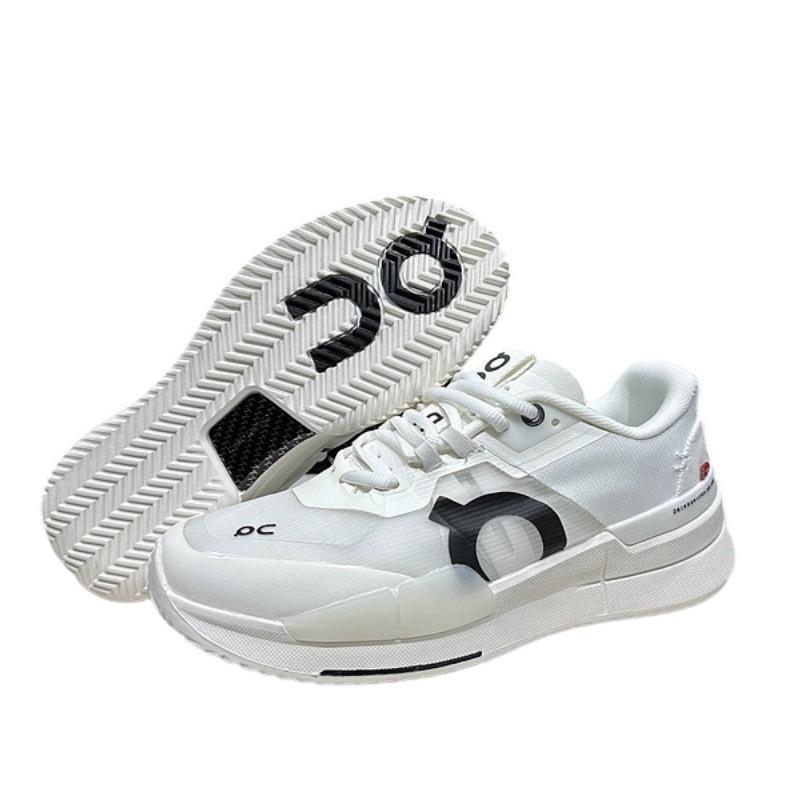 Tennis shoes for men and women; breathable trainers; lightweight, cushioned competition shoes