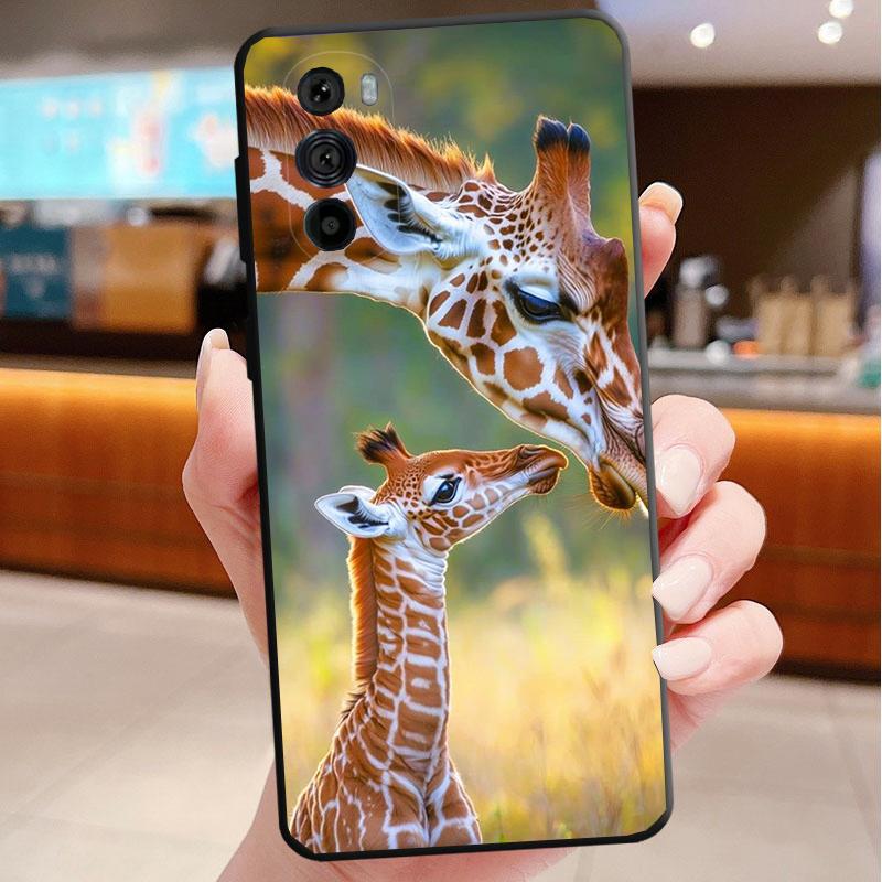 Phone Case For Motorola Edge 60 50 40 Pro 60 50 40 30 Ultra Neo Fusion Moto G Stylus G Giraffe Animal