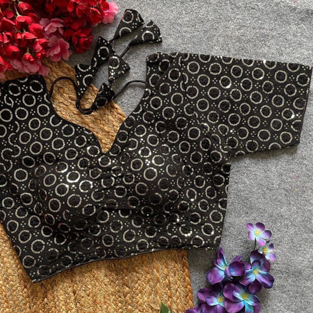 Einführung neuer Designer-Blusen aus schwerem Georgette mit Paillettenarbeit