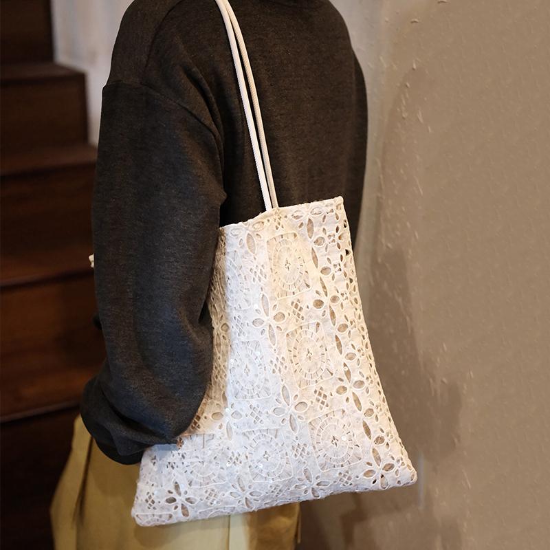Hollow Out Embroidery Lace Shoulder Bag Flower Design Large Capacity Sequin Tote Bag Lightweight Women's Shopper Handbag CLE
