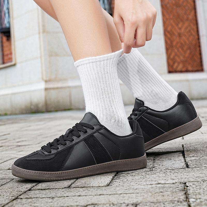 Retro New Casual Men's Shoes Versatile Plus Size Couple Style Niche Leather Surface Board Shoe Must-have for Outdoor Celebrities