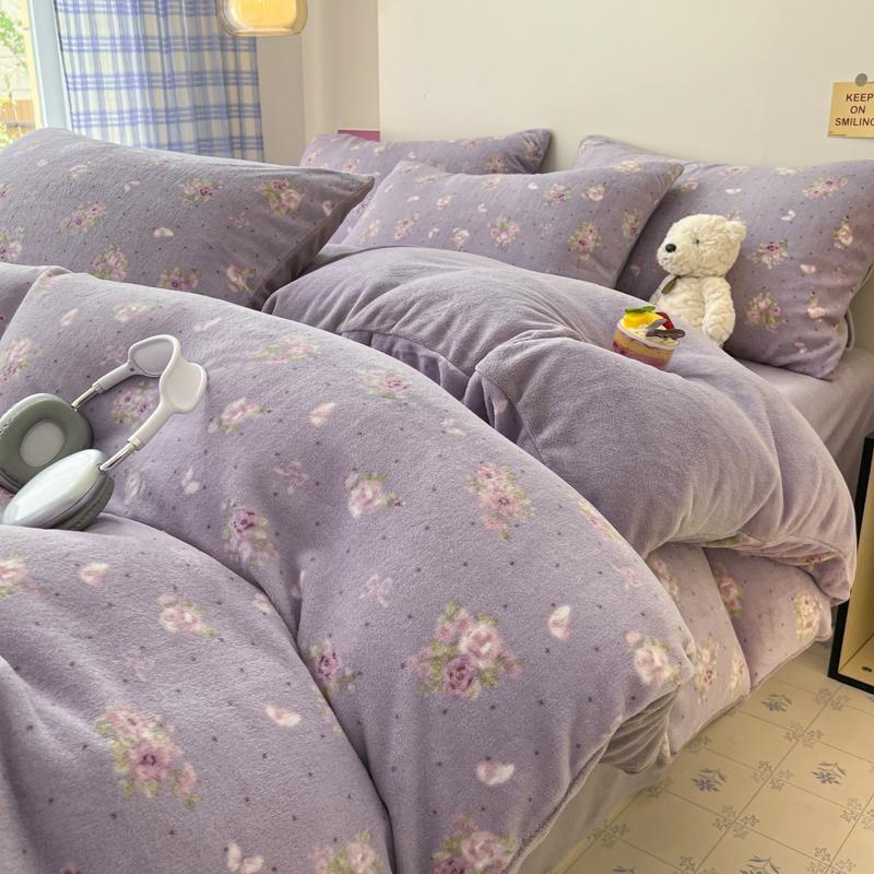 Thickened Milk Fleece Bed Four-Piece Set, Double-Sided Fleece Coral Fleece Quilt Cover, Bed Sheet Three-Piece Set