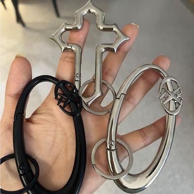 Liga de Zinco Charme de Bolsa Bijuterias Chaveiro Cruz Chaveiro Mosquetão Acampamento Caminhada Ao Ar Livre Escalador Cintura Pingente Acessórios Presente
