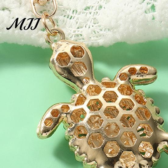 Good Luck Charm Keychain Pendant Rhinestones Inlaid Turtle Shape Key Holiday Style Chain with Anti-Oxidation Lobster Clasp Backpack Accessory