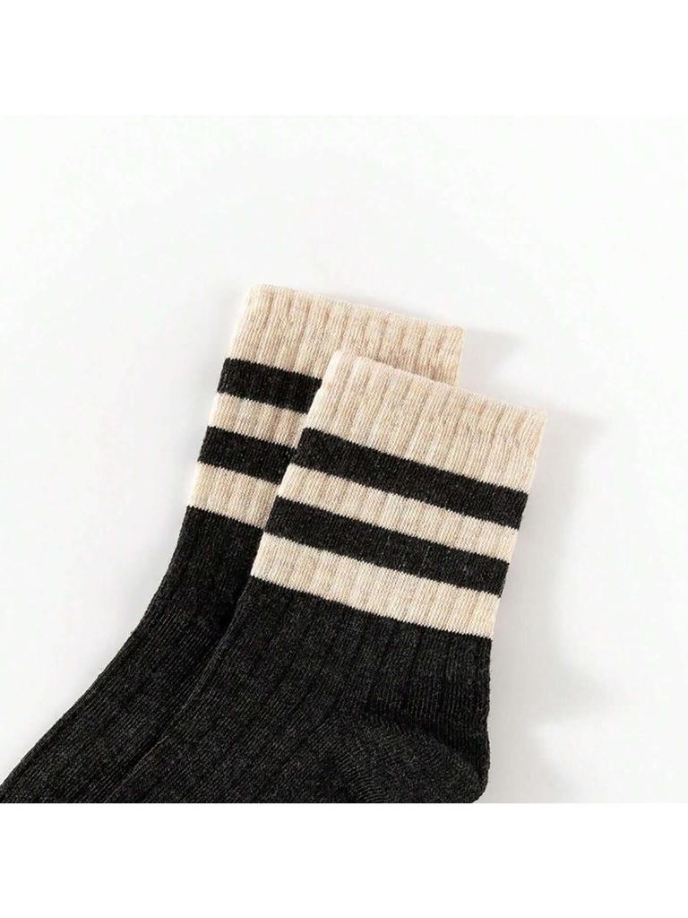 5 Paar Neue Koreanische Japanische Stil Damen Socken Lockere Socken Schulmädchen Harajuku Einfarbige Nadelstrick Gestreifte Freizeitsocken