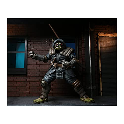NECA Teenage Mutant Ninja Turtles Last Ronin 7-inch Action Figure with Interchangeable Head and Hands (IDW Comics, Armored)