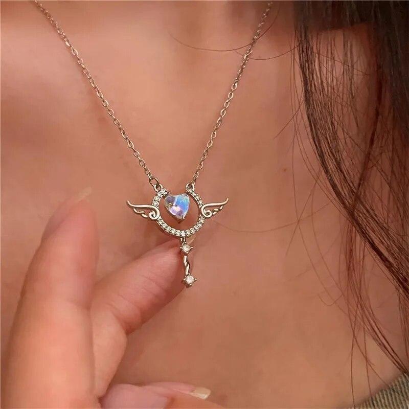 2023 Crystal Zircon Bow Knot Heart Pendant Necklaces Y2K Pink Heart Ladies Girls Fashion Elegant Clavicle Chain Women Jewelry