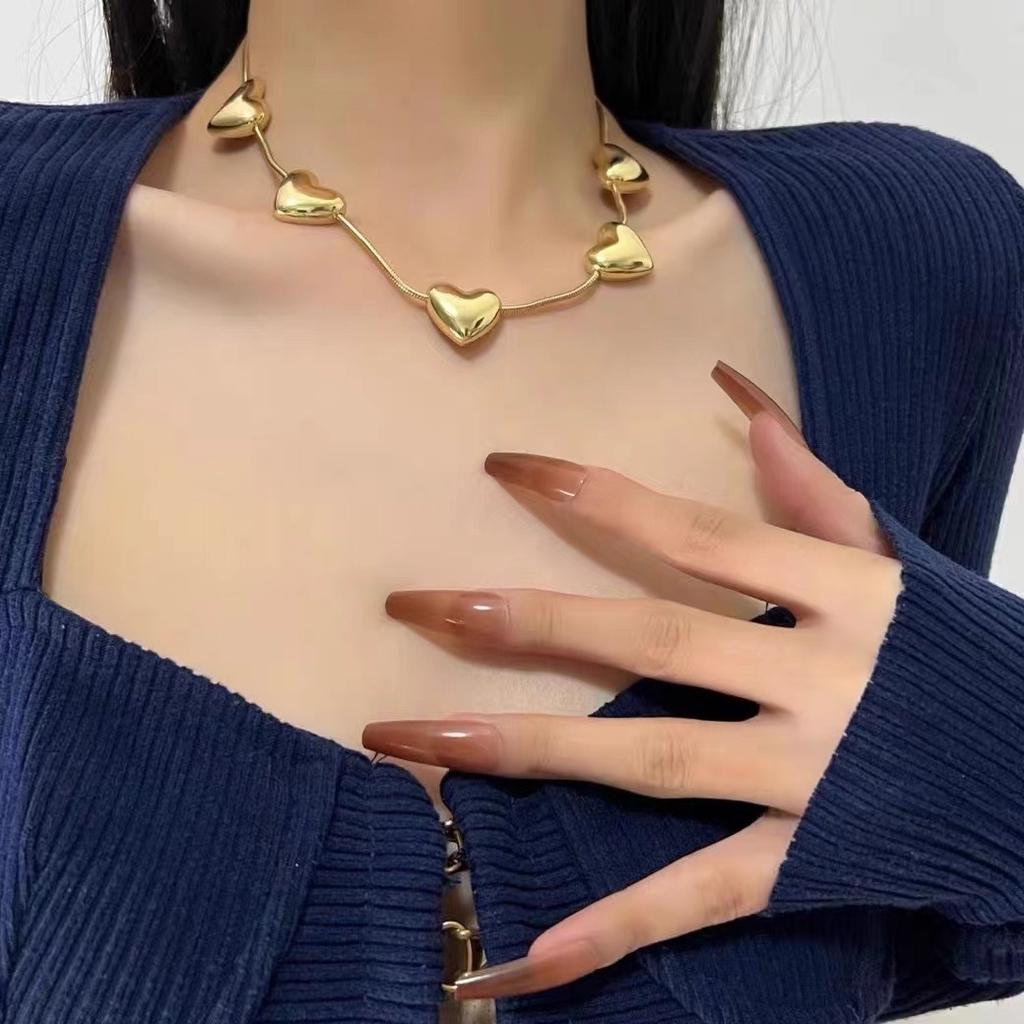 Stylish And Simple Multi-Love Necklace Gold And Silver Light Luxury Collarbone Chain Women'S Jewelry