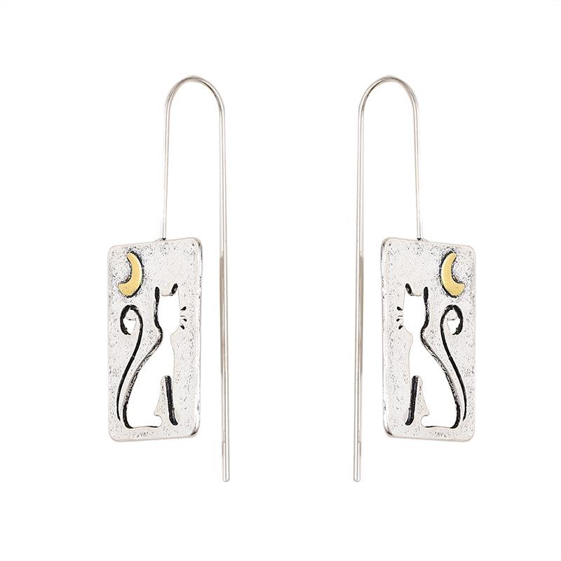 High-End Retro Crescent Cat Alloy Pendant Earrings