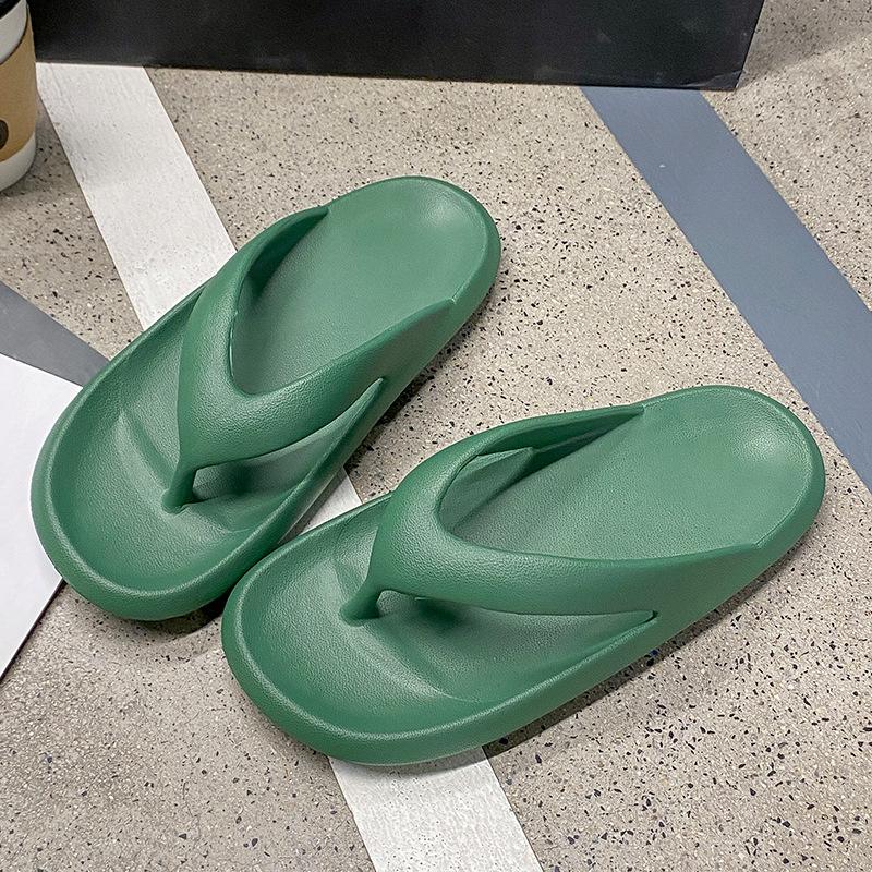 Flip-flops women's summer clip beach couple's new foot thick-soled outer wear sandals men's bathroom bath non-slip slippers