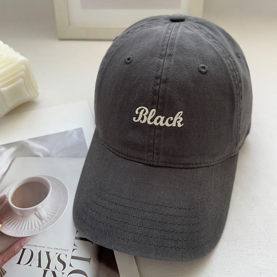 New Spring and Autumn Duckbill Cap for Women, with 3D Embroidered Letters, Soft Top, Versatile for Students, Casual Baseball Cap for Trendy Men