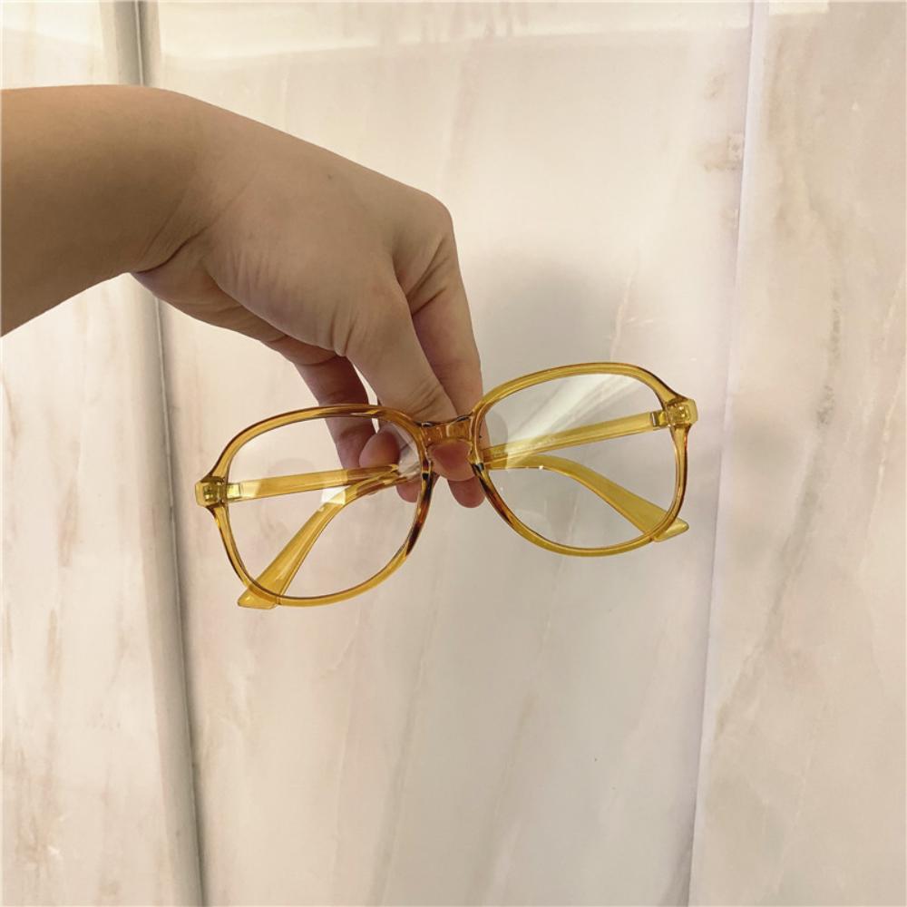 Retro Square Glasses woman Ultra-light Transparent Frame Eyewear Anti-blue Light Flat Glasses Popular Decoration Eyeglasses