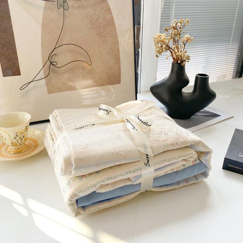 Class A Cotton Maternal And Infant Grade Lace Double-Layer Yarn, Small Style, Fresh, Soft And Comfortable Bed Sheet, Bed Hat Four-Piece