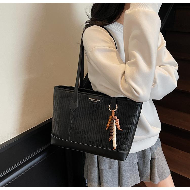 Ladies Large Capacity Shoulder Bags Vintage Commuting Underarm Bags Solid Color Casual Handbag Women High Quality Tote Bag