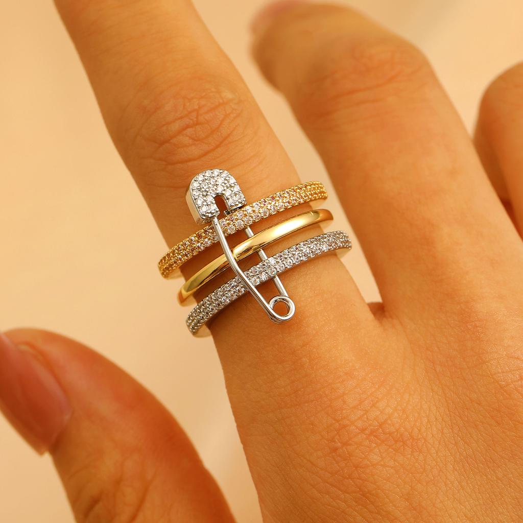 Wysokiej jakości 2026 nowy, najlepiej sprzedający się trójkolorowy pierścionek dzielony damski pierścionek z mikro-inkrustacją cyrkonii hurtowo