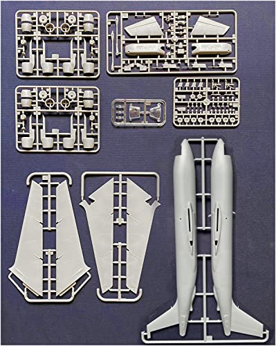 Roden 1/144 Scale American Boeing KC-135R Stratotanker Air Refueling Tanker Plastic Model Kit RE14350