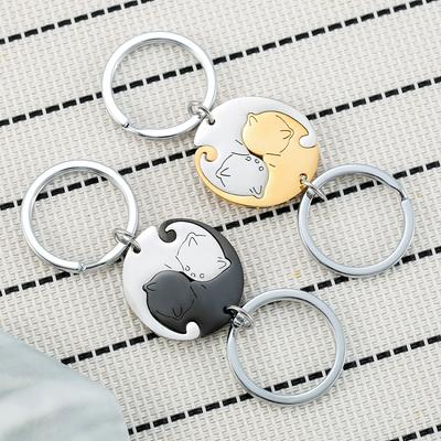 Rotating Black White Cat Stainless Steel Keychain Splicing Couple Design Fashion Keyring Practical Valentine's Day Gift