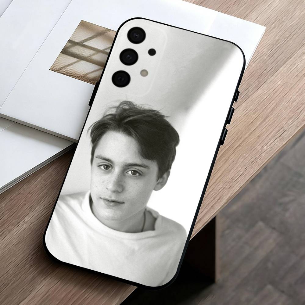 Funda de Teléfono Elegante del Actor K-Kieran C-Culkin Para Samsung Galaxy A73,A72,A71,A70,A53,A52,A51,Otros Cubierta Suave Negra