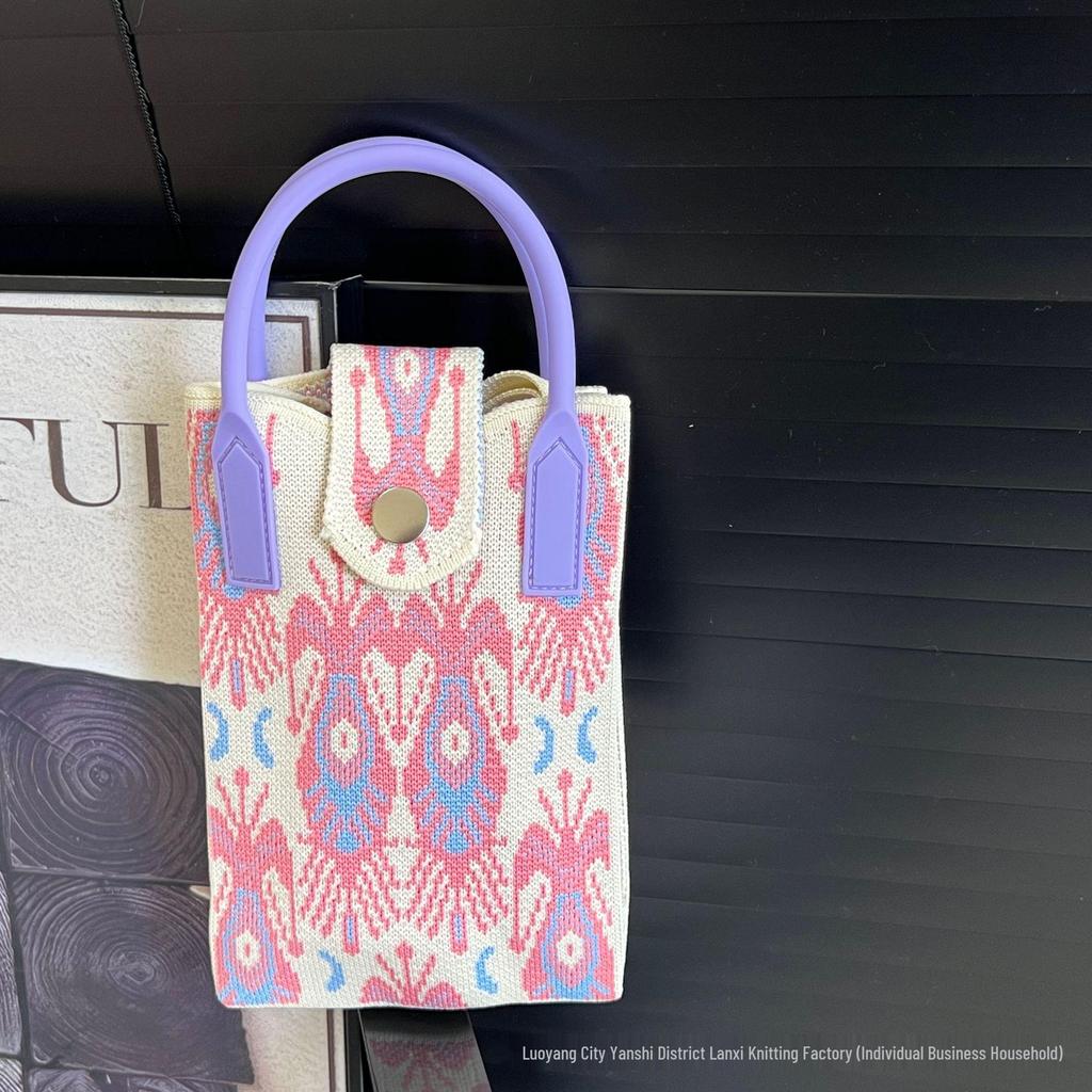 Xinjiang Adeles Ethnic Bohemian Knit Crossbody Coin Purse