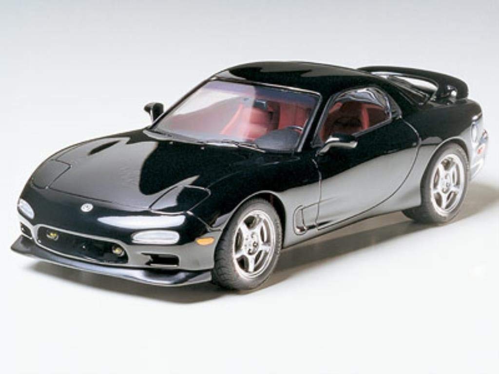 

TAMIYA Sports Car Series Mazda R1 Пластиковая модель 24116 1/24 № 116 RX-7