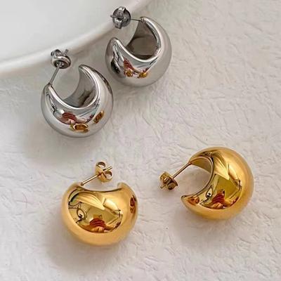 Boucles d'oreilles Décoration Exquise, Polyvalentes, Haut de gamme, Lune Brillante en forme de C