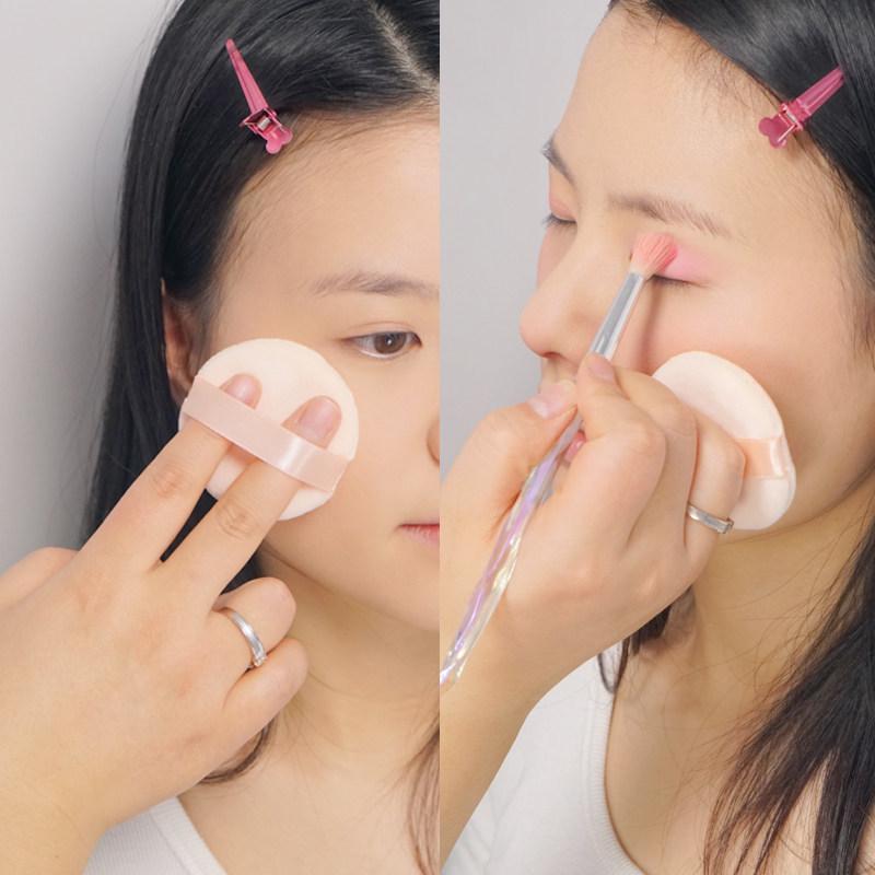 Sametová houbička na pudr – pudr na zafixování make-upu – pudrový make-up šetrný k pokožce pro vizážisty
