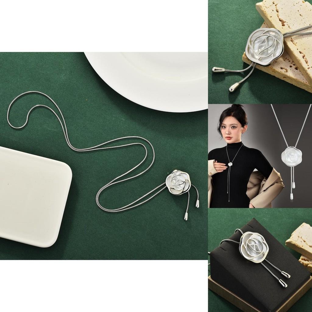 Shell Rose Eyecatching Flower Pendant Jewelry With Sleek Snake Chain Design