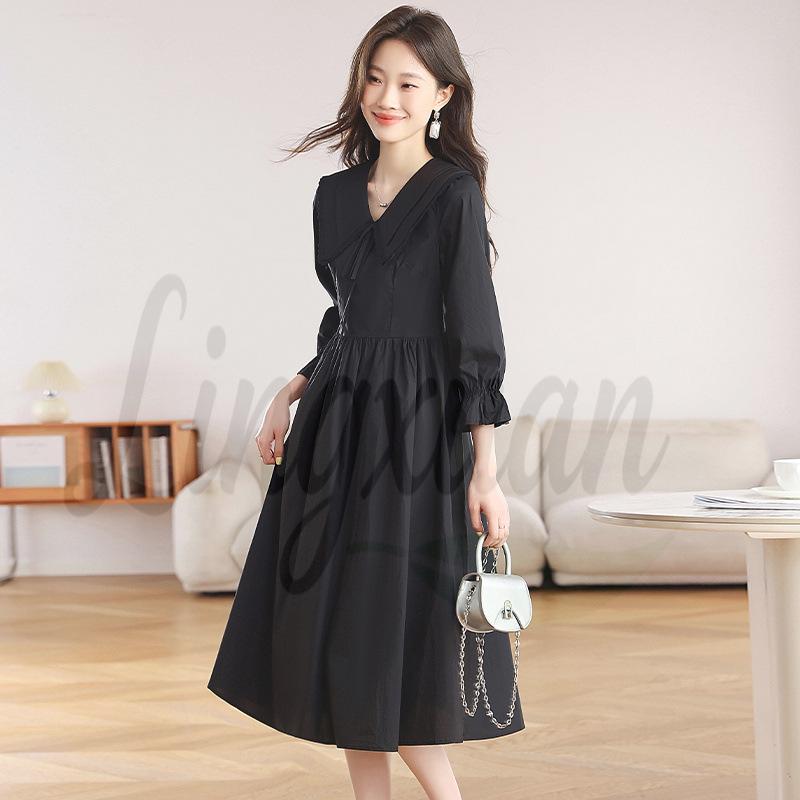 Authentic French Hepburn-Style Black Long-Sleeve Dress for Women: Cinched Waist, Elegant Early Autumn Design S
