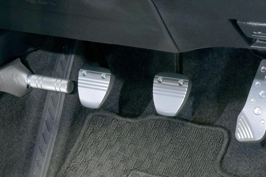 NEOPLOT Pedal Cover Pedal NEO Set Producto NP71520 Pedal para movimiento durante MT TOYOTA GR Plata Freno/Embrague Operación de freno/embrague, Autos,