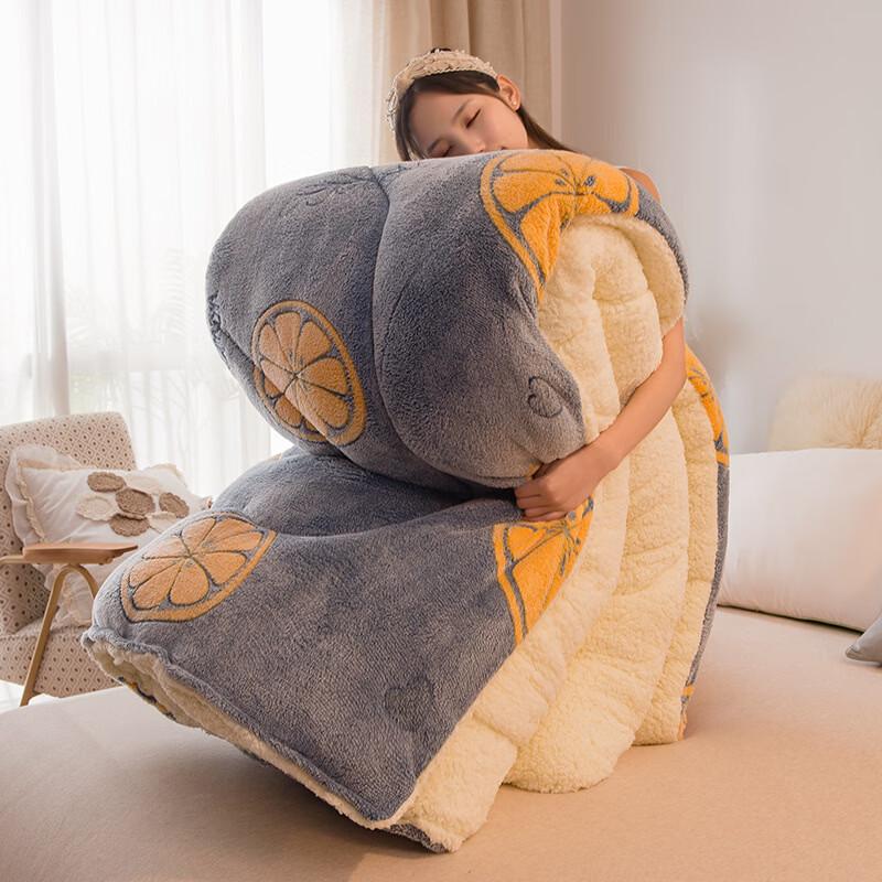 Plush Lamb Fleece Winter Quilt фото