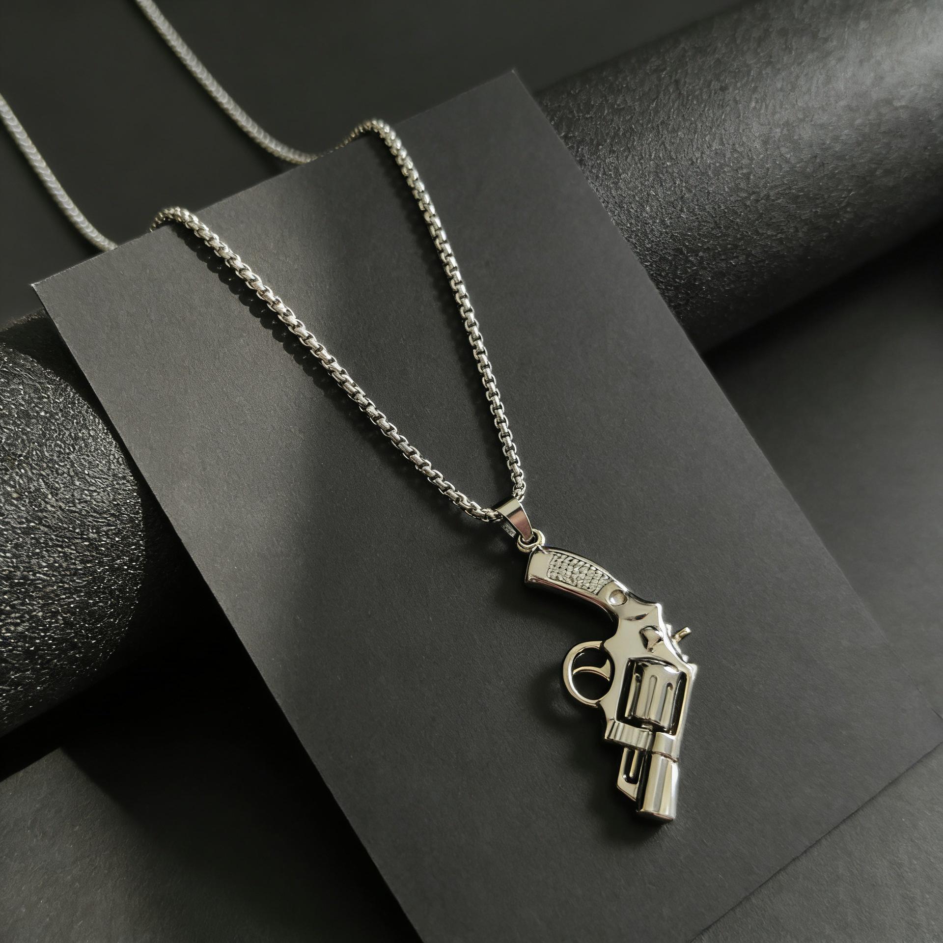 

Men s Punk Style Alloy Revolver Pendant Necklace