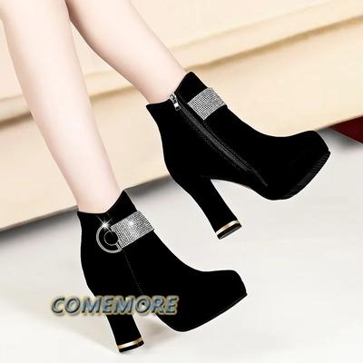 Sexy Mode Damen Strass Dick Absatz Plateau Kurzer Stiefel Herbst Winter 2025 Neue Hochhackige Stiefeletten Mode Runde Spitze