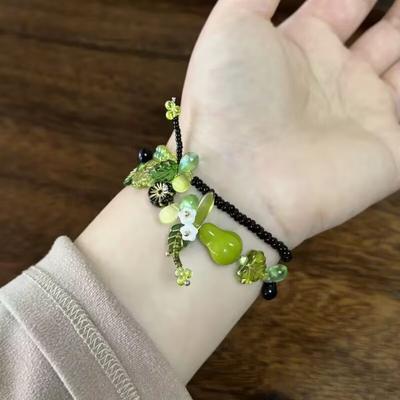 Green Pear Beaded Bracelet Women's Niche Retro Bracelet Internet Celebrity Hand Jewelry