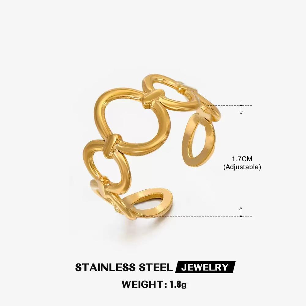 Wholesale High End Waterproof Three-dimensional M Letter Hollow Stainless Steel Finger Ring Trendy for Women Personalize Jewelry