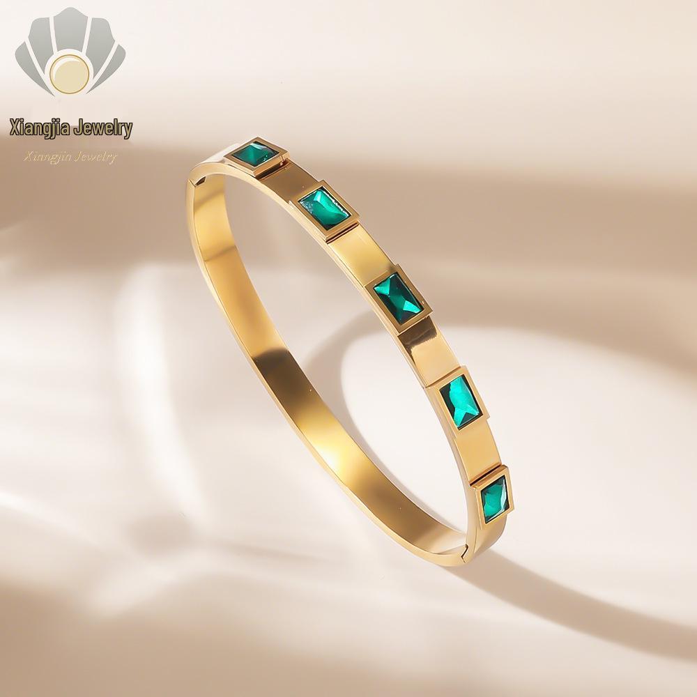 Emerald Square Diamond Titanium Steel Star Bangle - Luxury European/American Bracelet for Women