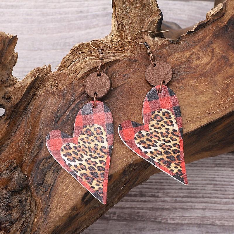 Women Bohemian Holiday Style Sequins Love Heart Pu Leather Ear Drop Earring