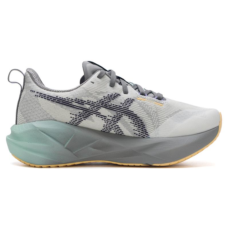 ASICS NOVABLAST 5 Abrasion Resistant Rubber BLAST Running Shoes Women's 1012B946-100