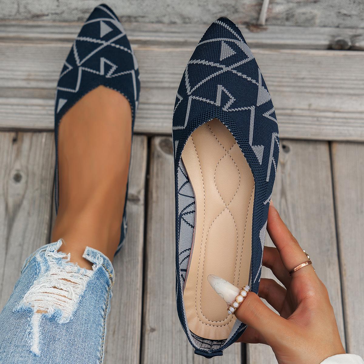 

Большие заостренные плетеные туфли для женщин, тонкие повседневные туфли на плоской подошве с закрытым носком 43 тёмно-синий