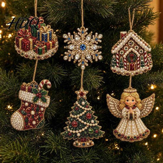 Decorative Ornaments for Dormitories 6 Pcs Christmas DIY Faux Pearl Painting Kit Ornaments Rhinestone Art Indoor Outdoor Party Decor Tree Hanging