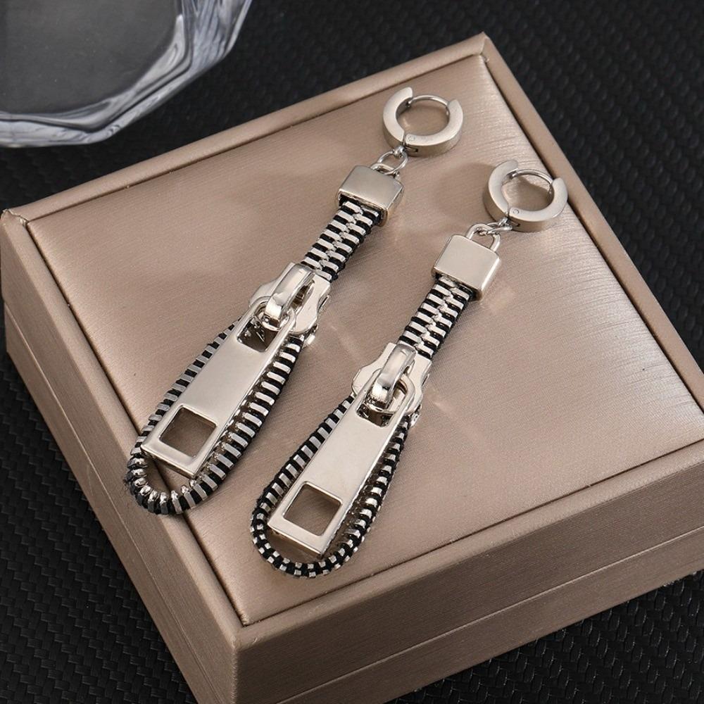 Choker Pull-able Zipper Sweater Chain Titanium Steel Clavicle Necklace Zipper Necklace Couple